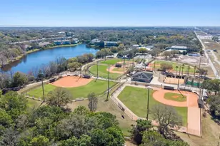 2654 Clubhouse Dr N, Clearwater, FL 33761 - Photo 47