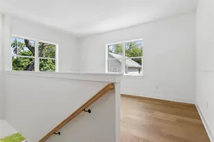 2704 W Tyson Ave, Tampa, FL 33611 - Photo 21