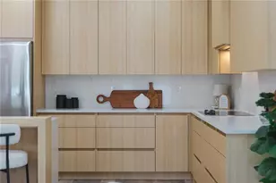 2714 W 1/2 Tampa Bay Blvd, Tampa, FL 33607 - Photo 13