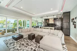 7822 Causeway Blvd S, Saint Petersburg, FL 33707 - Photo 23