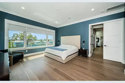 7822 Causeway Boulevard S, Saint Petersburg, FL 33707 - Photo 35