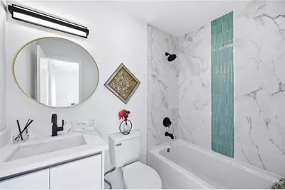 13926 Cherry Dale Lane, Tampa, FL 33618 - Photo 9