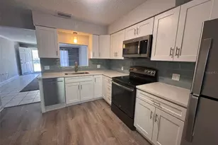 843 Cambridge Ct, Dunedin, FL 34698 - Photo 9