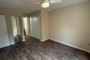 4556 Blossom Blvd, Zephyrhills, FL 33542 - Photo 5