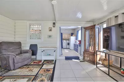 37041 Neukom Avenue, Zephyrhills, FL 33541 - Photo 17