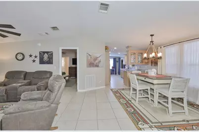 37041 Neukom Avenue, Zephyrhills, FL 33541 - Photo 13