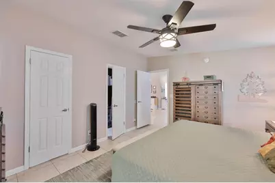 37041 Neukom Avenue, Zephyrhills, FL 33541 - Photo 21