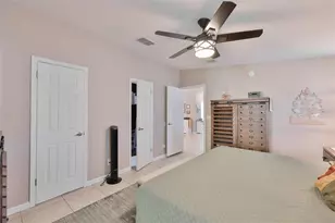 37041 Neukom Ave, Zephyrhills, FL 33541 - Photo 21