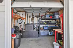 37041 Neukom Ave, Zephyrhills, FL 33541 - Photo 33