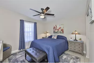 37041 Neukom Avenue, Zephyrhills, FL 33541 - Photo 25