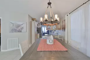 37041 Neukom Ave, Zephyrhills, FL 33541 - Photo 7