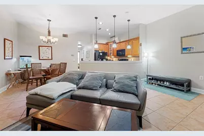 701 Mirror Lake Drive N #120, Saint Petersburg, FL 33701 - Photo 3