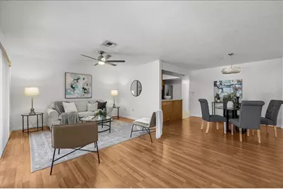 10467 Larchmont Place N, Pinellas Park, FL 33782 - Photo 3