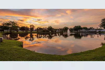 10467 Larchmont Place N, Pinellas Park, FL 33782 - Photo 41