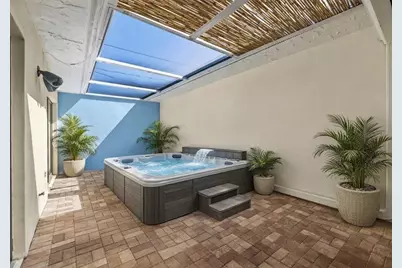 10467 Larchmont Place N, Pinellas Park, FL 33782 - Photo 15