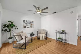 10467 Larchmont Pl N, Pinellas Park, FL 33782 - Photo 11