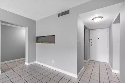 5820 N Church Avenue #346, Tampa, FL 33614 - Photo 15