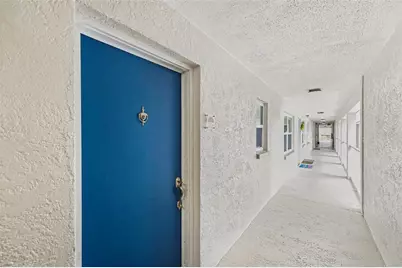 17035 Gulf Boulevard #214, Saint Petersburg, FL 33708 - Photo 3