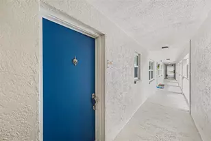 17035 Gulf Blvd, Saint Petersburg, FL 33708 - Photo 3