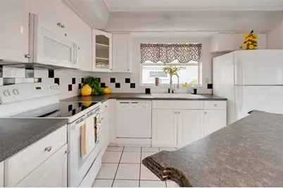 13840 94th Avenue, Seminole, FL 33776 - Photo 11