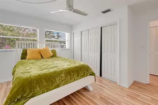 13840 94th Ave, Seminole, FL 33776 - Photo 15