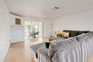 13840 94th Ave, Seminole, FL 33776 - Photo 3