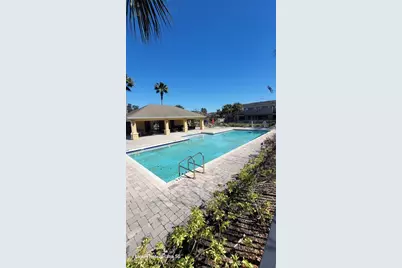 8810 Walnut Gable Court, Riverview, FL 33578 - Photo 13