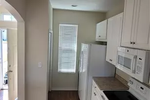 8810 Walnut Gable Ct, Riverview, FL 33578 - Photo 5