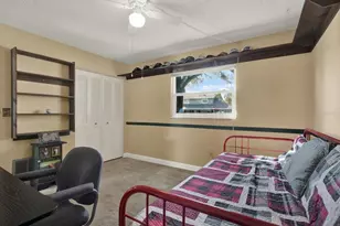 8301 Monarch Cir, Seminole, FL 33772 - Photo 25