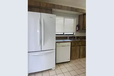 15206 W Pond Woods Drive, Tampa, FL 33618 - Photo 5