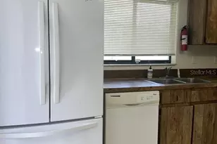 15206 W Pond Woods Dr, Tampa, FL 33618 - Photo 5