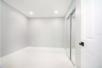 6002 Town N Country Boulevard, Tampa, FL 33615 - Photo 9