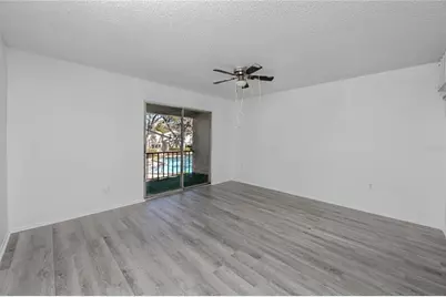 14422 Reuter Strasse Circle #112, Tampa, FL 33613 - Photo 3
