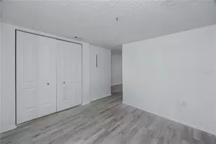 14422 Reuter Strasse Cir, Tampa, FL 33613 - Photo 15