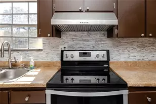 14422 Reuter Strasse Cir, Tampa, FL 33613 - Photo 21