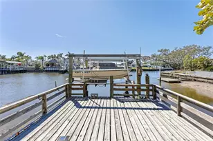 10730 Drummond Rd, Tampa, FL 33615 - Photo 7