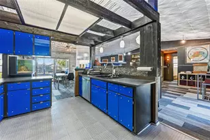 10730 Drummond Rd, Tampa, FL 33615 - Photo 13