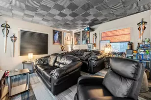 10730 Drummond Rd, Tampa, FL 33615 - Photo 23