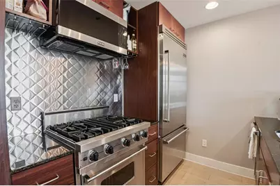 1120 E Kennedy Boulevard #715, Tampa, FL 33602 - Photo 9