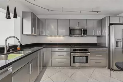 7300 Sun Island Drive S #1602, South Pasadena, FL 33707 - Photo 13