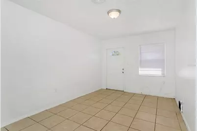 810 21st Avenue W, Bradenton, FL 34205 - Photo 3