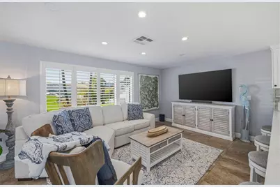 4310 40th Street S, Saint Petersburg, FL 33711 - Photo 11