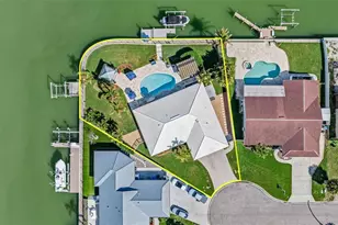 4310 40th St S, Saint Petersburg, FL 33711 - Photo 45