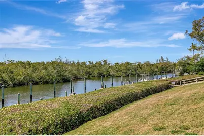 8734 54th Avenue W #8734, Bradenton, FL 34210 - Photo 5