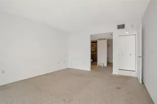 8734 54th Ave W, Bradenton, FL 34210 - Photo 21