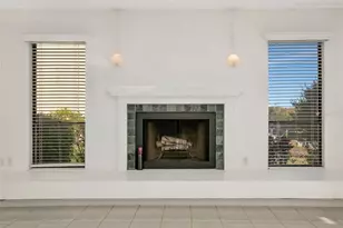 8734 54th Ave W, Bradenton, FL 34210 - Photo 17