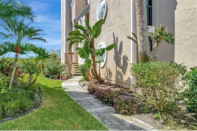 8734 54th Avenue W #8734, Bradenton, FL 34210 - Photo 3