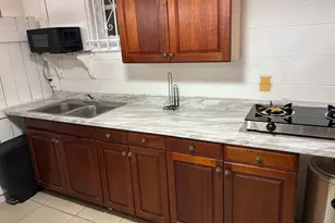 6005 W Clifton St, Tampa, FL 33634 - Photo 23