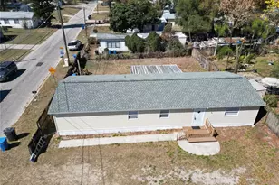 901 S Kingsway Rd, Seffner, FL 33584 - Photo 1