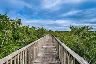 4305 Bayside Village Dr, Tampa, FL 33615 - Photo 21